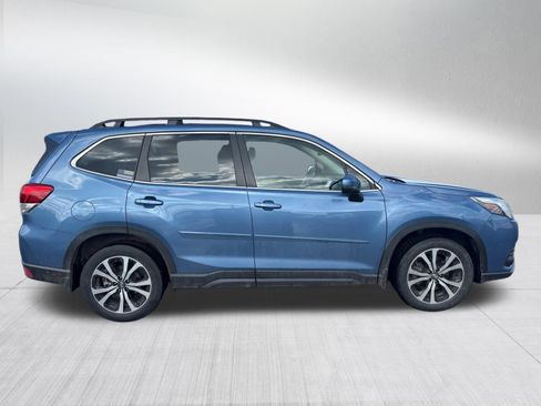Used 2023 Subaru Forester Limited w/ Popular Package #3 image 6