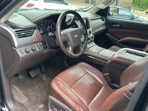 Used 2015 Chevrolet Tahoe LTZ AWD/4WD image 12