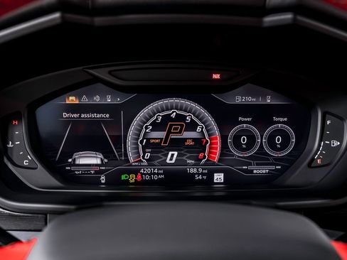 Used 2019 Lamborghini Urus image 17