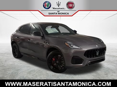 Certified 2025 Maserati Grecale Modena image 1