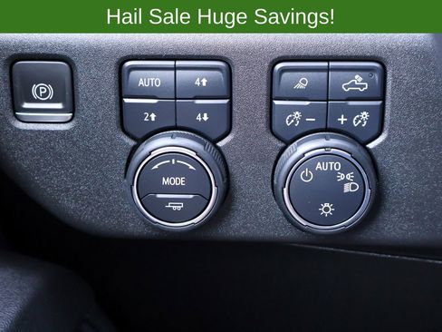 Used 2023 Chevrolet Silverado 1500 LT AWD/4WD image 26