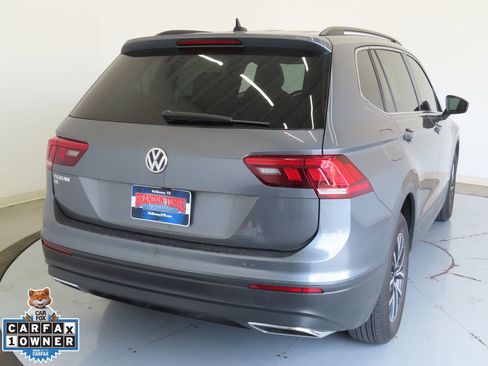 Used 2019 Volkswagen Tiguan SE image 4
