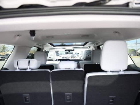 New 2026 Ford Expedition Max Platinum w/ Driver's Package image 12