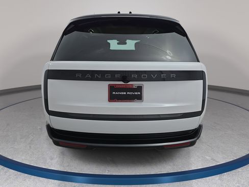 Certified 2025 Land Rover Range Rover Long Wheelbase Autobiography image 6