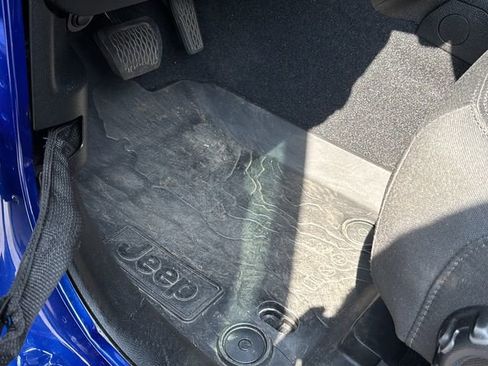 Used 2020 Jeep Wrangler Unlimited Sport AWD/4WD image 15