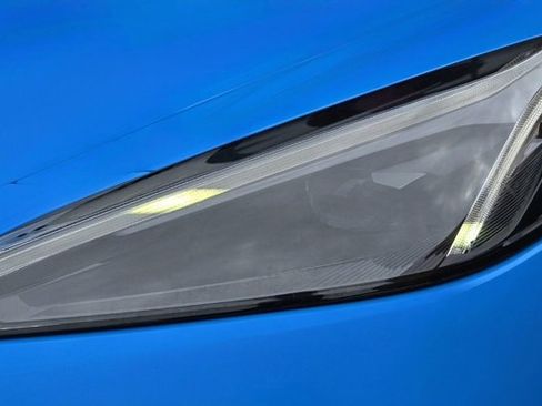 Used 2022 Chevrolet Corvette Stingray w/ Engine Appearance Package image 14