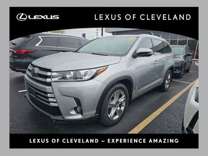 Used 2017 Toyota Highlander Limited