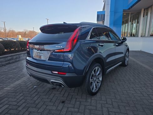 Used 2019 Cadillac XT4 Premium Luxury image 5