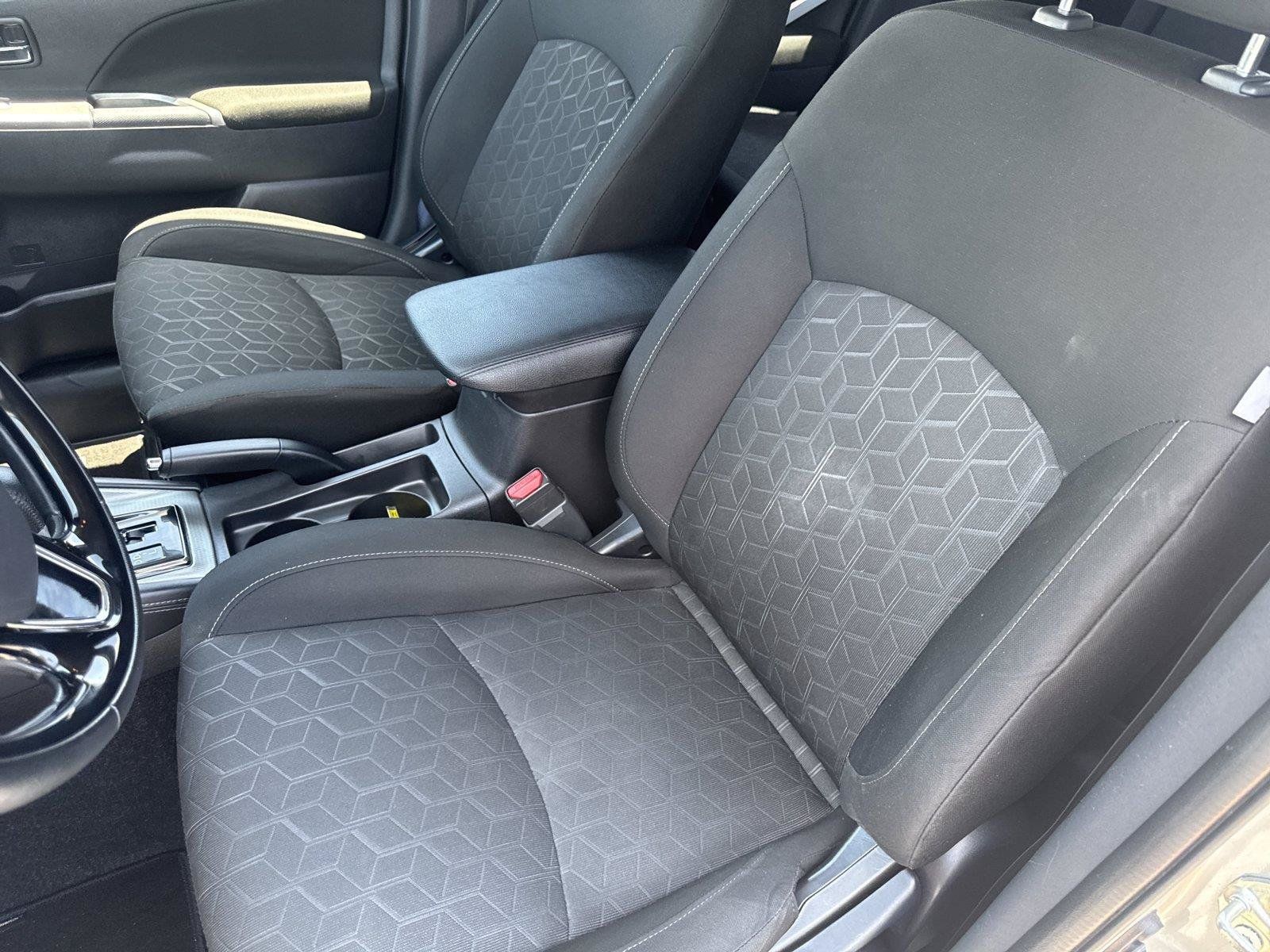 Used 2021 Mitsubishi Outlander Sport ES AWD/4WD image 11