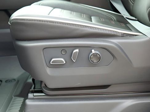 New 2026 GMC Sierra 1500 AT4X image 21