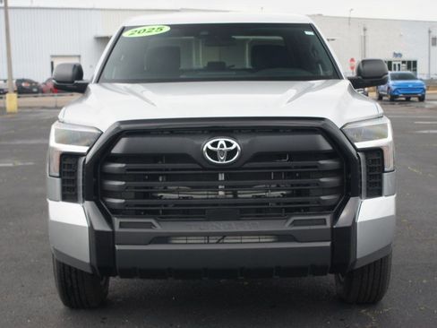 Used 2025 Toyota Tundra SR w/ SR Tow Package AWD/4WD image 22