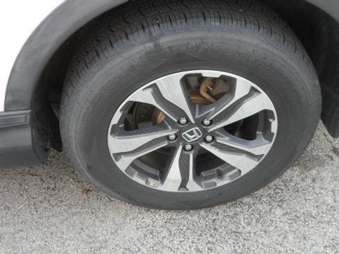 Used 2017 Honda CR-V LX image 10