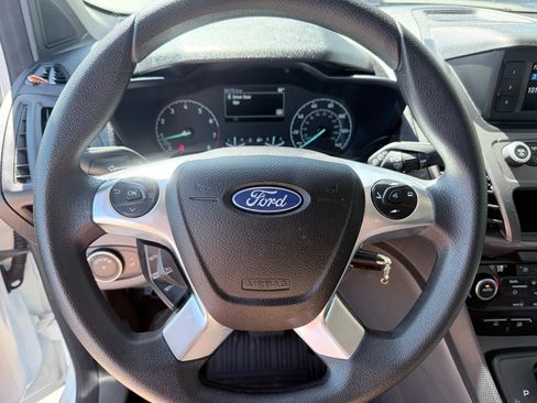 Used 2022 Ford Transit Connect XL FWD image 15