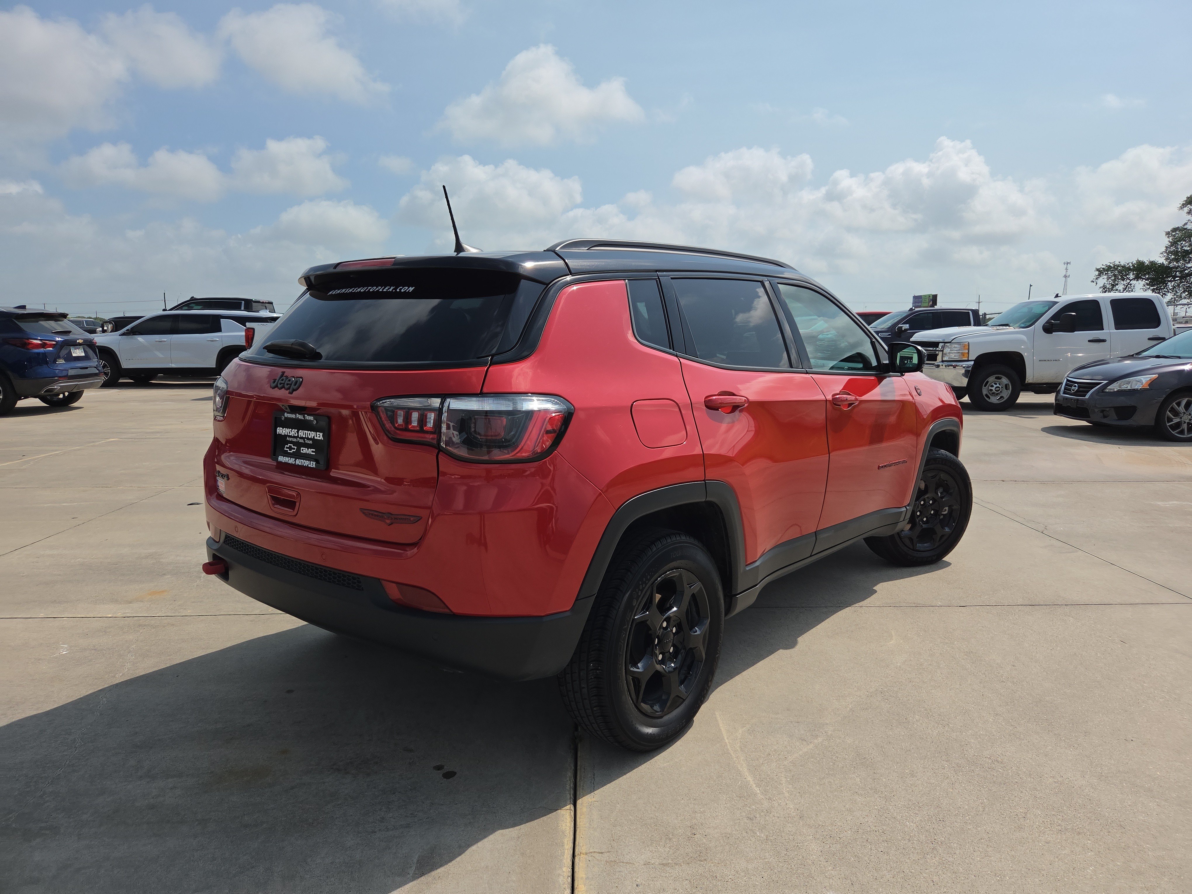 Used 2024 Jeep Compass Trailhawk AWD/4WD image 5