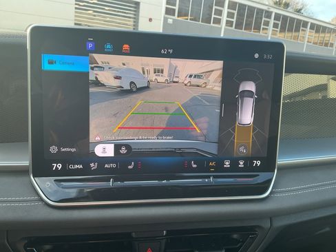 New 2026 Volkswagen Tiguan SE R-Line image 19