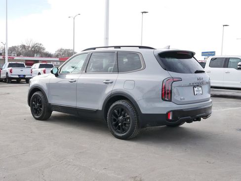 Used 2025 Kia Telluride SX Prestige X-Pro image 2