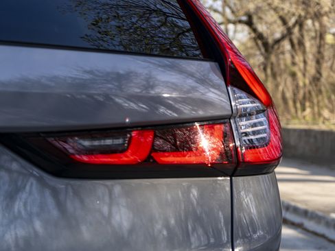 Certified 2025 Honda CR-V Sport-L image 13