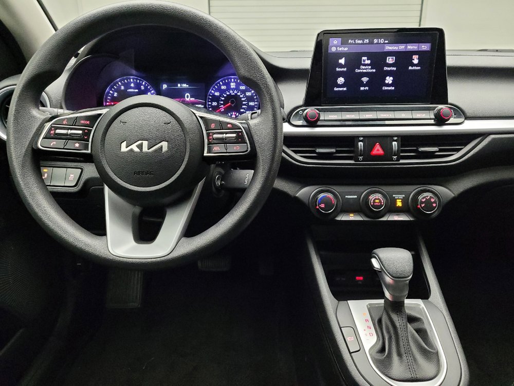 Used 2023 Kia Forte LXS w/ LXS Technology Package FWD image 22