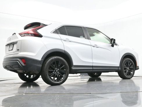 Used 2023 Mitsubishi Eclipse Cross LE AWD/4WD image 50