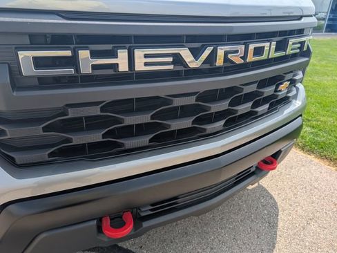 Used 2023 Chevrolet Silverado 1500 W/T w/ WT Value Package AWD/4WD image 24