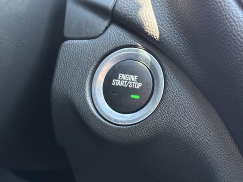 Used 2024 Chevrolet Equinox LT AWD/4WD image 15