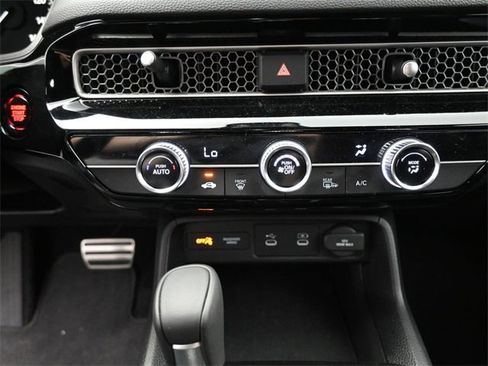 Certified 2026 Honda Civic Sport image 9