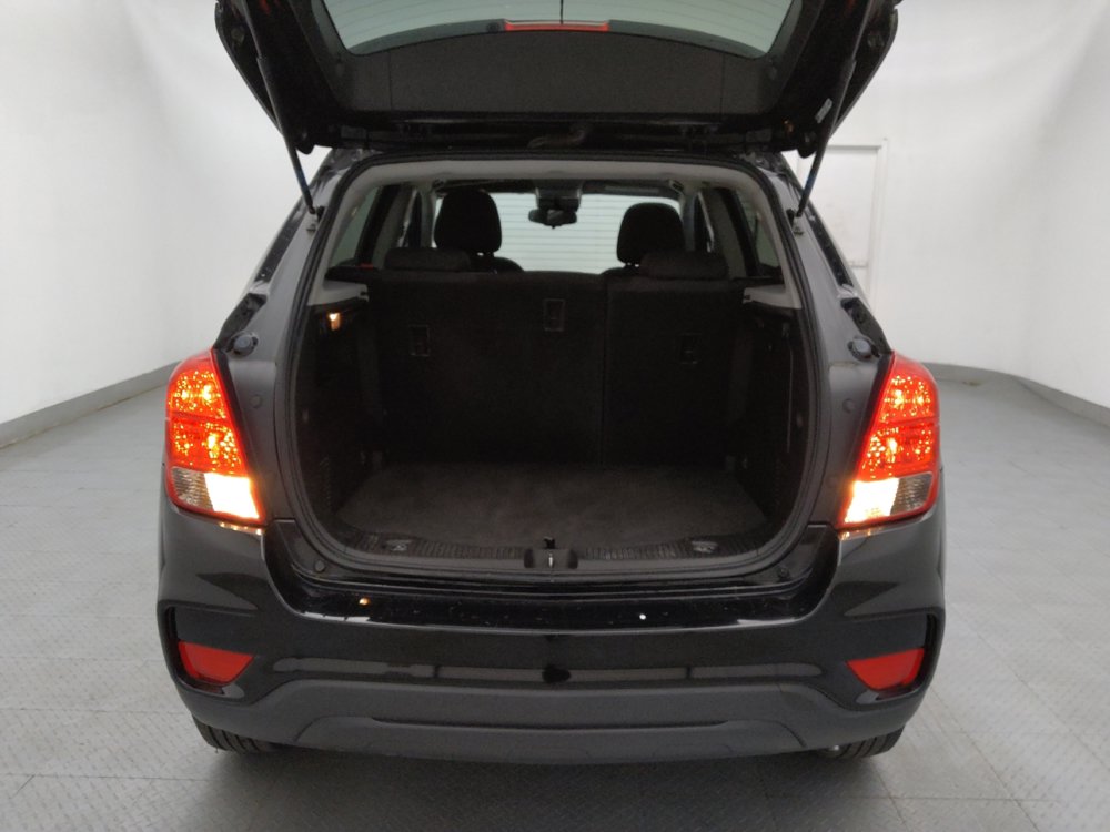 Used 2020 Chevrolet Trax LS w/ Tint and Cruise Package FWD image 29