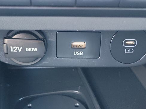 Certified 2025 Hyundai Elantra Sport FWD image 15