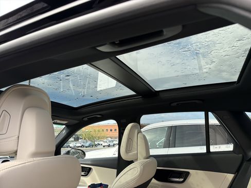 New 2026 Mercedes-Benz GLC 300 4MATIC image 23