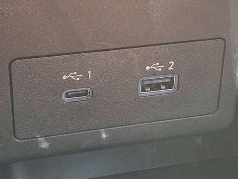 Used 2024 Nissan Kicks SV FWD image 14