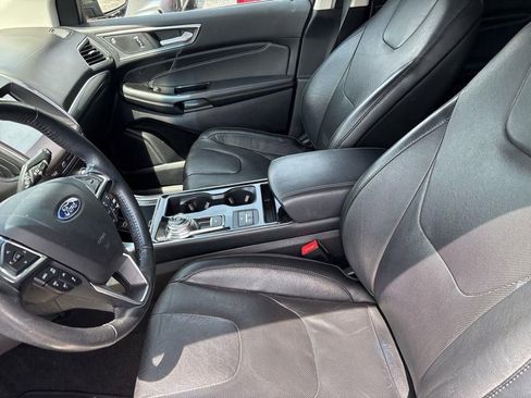 Used 2019 Ford Edge Titanium w/ Equipment Group 301A image 11