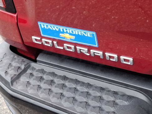 Used 2023 Chevrolet Colorado Z71 w/ Z71 Convenience Package 2 image 30