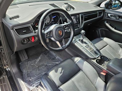 Used 2018 Porsche Macan S AWD/4WD image 10