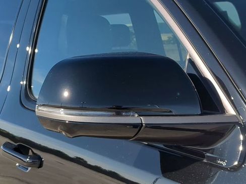 New 2026 Jeep Grand Wagoneer L Limited image 12