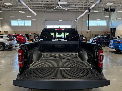 Used 2023 RAM 1500 Laramie AWD/4WD image 7