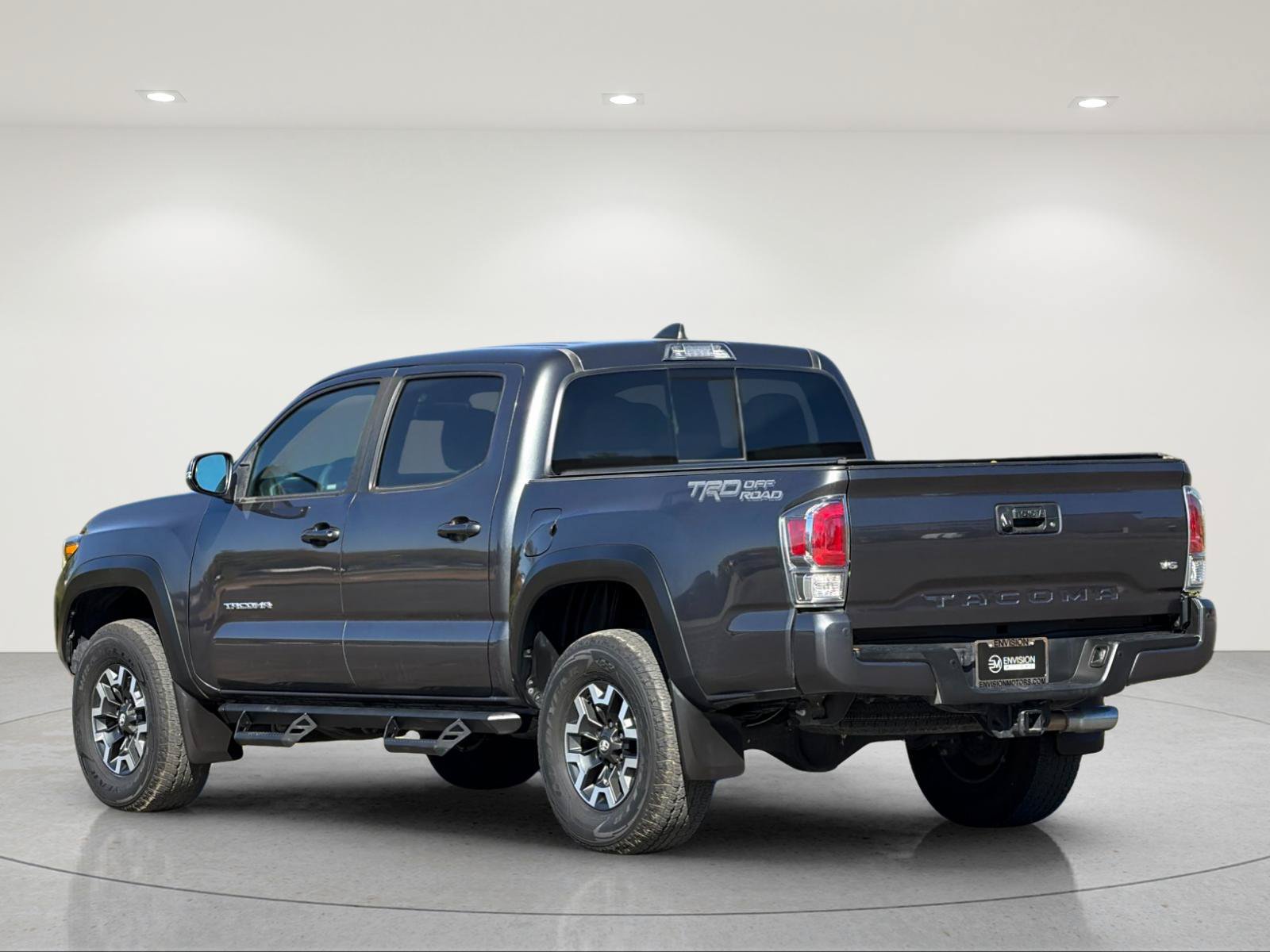 Used 2020 Toyota Tacoma 2WD Double Cab image 3