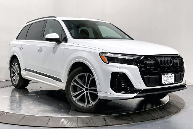 Used 2026 Audi Q7 3.0T Premium AWD/4WD image 5