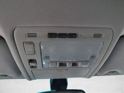 Used 2004 Lexus RX 330 FWD image 23