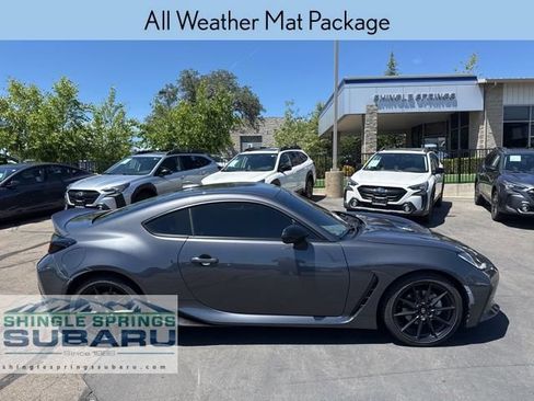 Used 2025 Toyota GR86 Premium RWD image 2