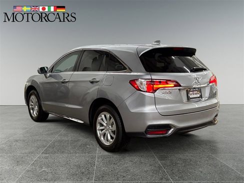 Used 2018 Acura RDX w/ Technology Package image 5