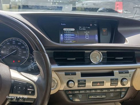 Used 2018 Lexus ES 350 w/ Premier Package FWD image 28
