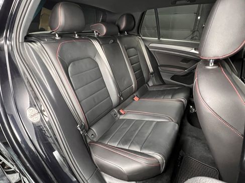 Used 2019 Volkswagen GTI Autobahn image 48