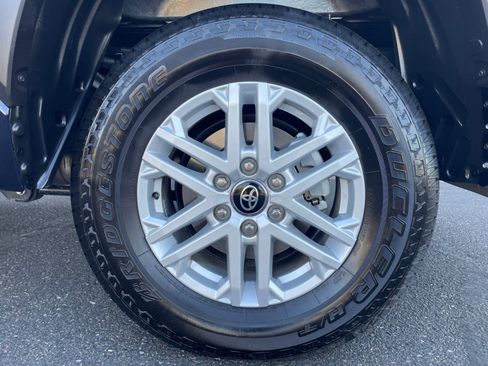 Certified 2026 Toyota Tundra SR5 w/ SR5 Convenience Package AWD/4WD image 24