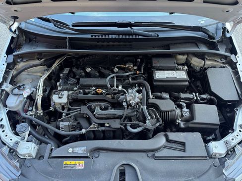 Used 2025 Toyota Corolla LE image 30