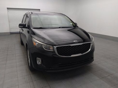 Used 2017 Kia Sedona EX FWD image 14