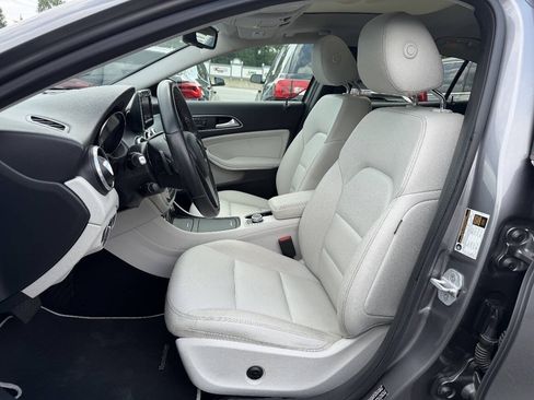 Used 2015 Mercedes-Benz GLA 250 4MATIC image 7