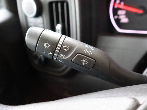 Used 2022 Chevrolet Silverado 1500 Custom Trail Boss w/ Realtree Special Edition image 24