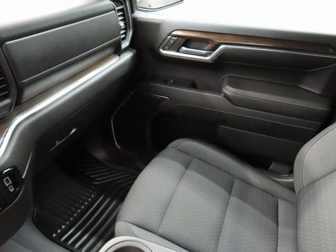 Used 2023 Chevrolet Silverado 1500 RST image 20