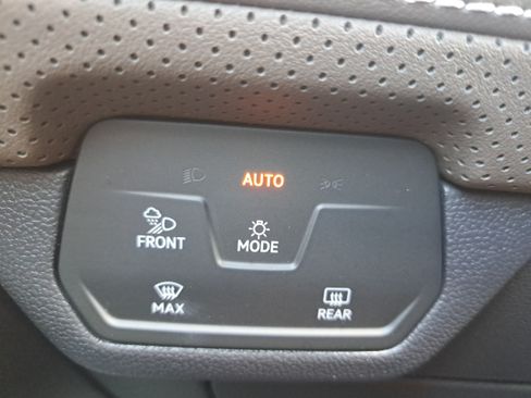 Used 2026 Volkswagen Atlas SEL AWD/4WD image 27