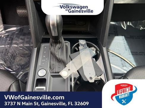 Used 2022 Volkswagen Atlas SE FWD image 28
